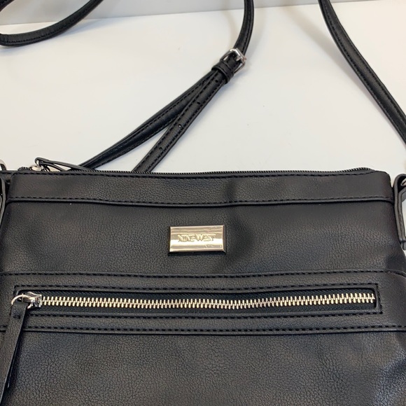 Nine West purse cross body bag - Picture 2 of 6